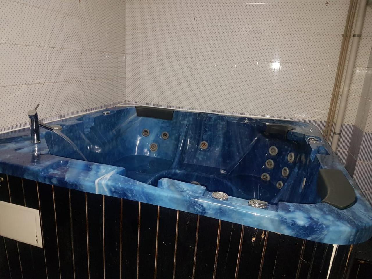 Hotel Kezdesu Almaty Luaran gambar